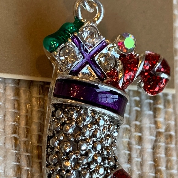 NWT Carole Rhinestone & Glittery Red Christmas Stockings Hook Dangle Earrings - Picture 5 of 8